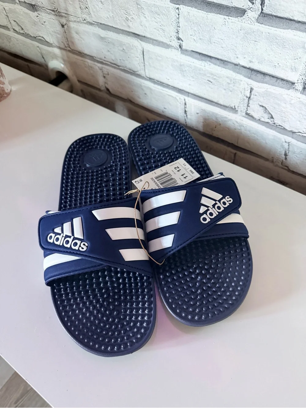 adidas adissage men